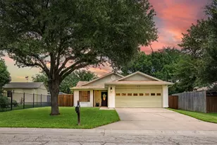 412 Pace Dr, Denton, TX 76209 - Photo 1