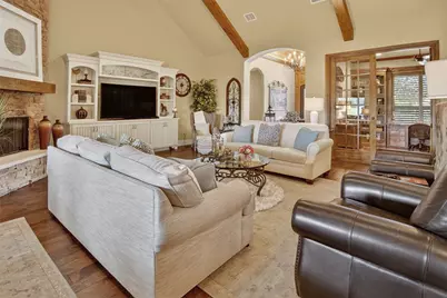 1221 Prestwick Court, Granbury, TX 76048 - Photo 11