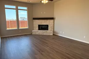 1221 Colca Dr, Springtown, TX 76082 - Photo 5