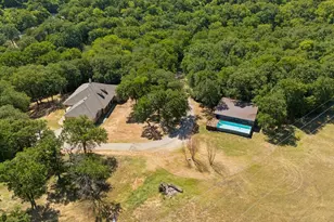 3884 County Rd 401, Alvarado, TX 76009 - Photo 35
