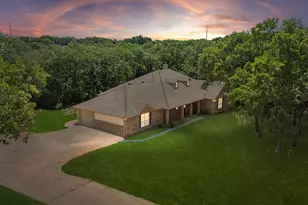 3884 County Rd 401, Alvarado, TX 76009 - Photo 13