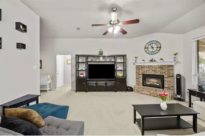 128 Jennings Drive, Waxahachie, TX 75165 - Photo 5