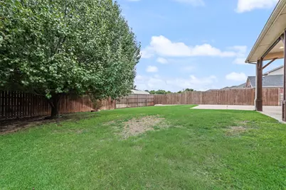 5512 Lavaca Road, Grand Prairie, TX 75052 - Photo 5