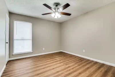 2105 Emerald Oaks, Mesquite, TX 75181 - Photo 7