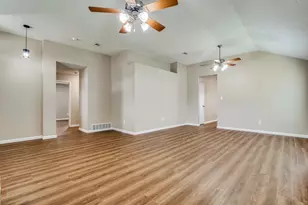 2105 Emerald Oaks, Mesquite, TX 75181 - Photo 3