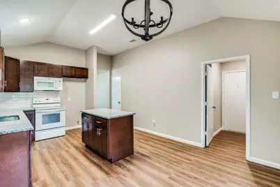 2105 Emerald Oaks, Mesquite, TX 75181 - Photo 5