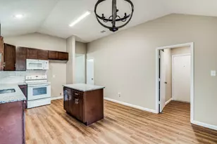 2105 Emerald Oaks, Mesquite, TX 75181 - Photo 5