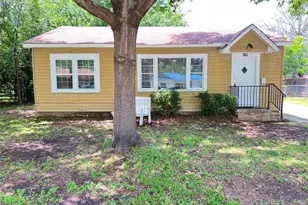 811 Coit St, Denton, TX 76201 - Photo 1