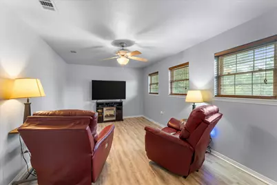 424 Lagoon Drive, Gun Barrel City, TX 75156 - Photo 19