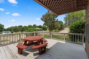 424 Lagoon Dr, Gun Barrel City, TX 75156 - Photo 11