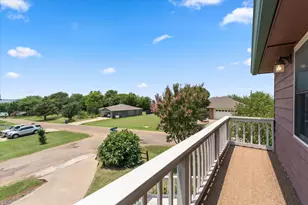 424 Lagoon Dr, Gun Barrel City, TX 75156 - Photo 9