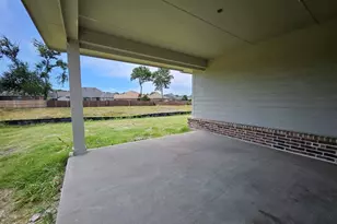 901 Silverleaf Dr, Ennis, TX 75119 - Photo 11
