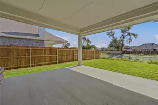 901 Silverleaf Dr, Ennis, TX 75119 - Photo 29