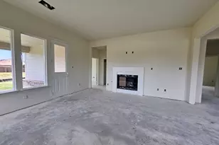 901 Silverleaf Dr, Ennis, TX 75119 - Photo 7