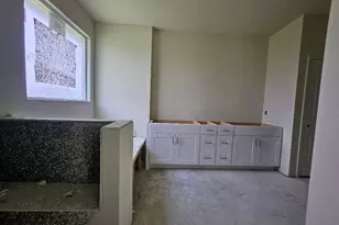 901 Silverleaf Dr, Ennis, TX 75119 - Photo 13