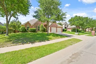 8908 Red Oaks Dr, McKinney, TX 75072 - Photo 3
