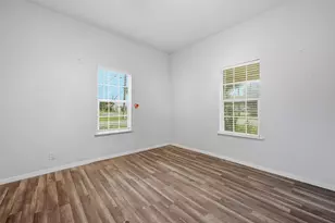 111 Britton St, Tom Bean, TX 75489 - Photo 11