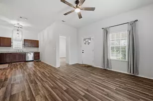 111 Britton St, Tom Bean, TX 75489 - Photo 7