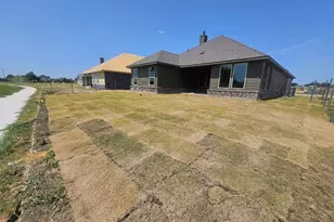 813 Silverleaf Dr, Ennis, TX 75119 - Photo 15
