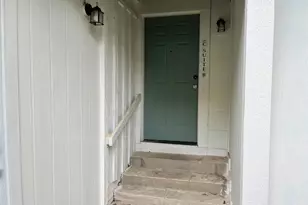 1002 Gregg St, Denton, TX 76201 - Photo 3