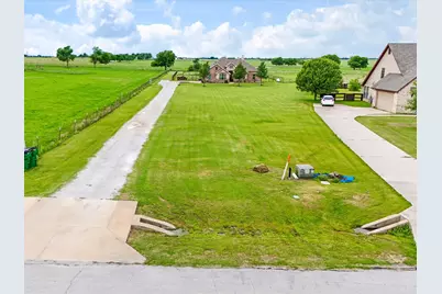 111 Petes Court, Ponder, TX 76259 - Photo 31