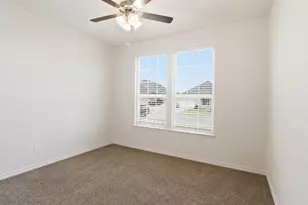 10407 Twisting Spgs Dr, Aubrey, TX 76227 - Photo 19
