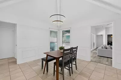 3900 N Shadycreek Drive, Arlington, TX 76013 - Photo 19