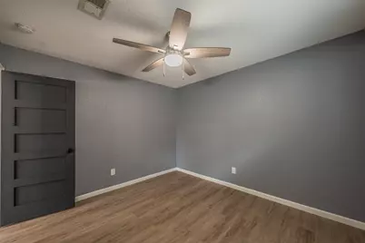 5612 Macgregor Drive, Haltom City, TX 76148 - Photo 27