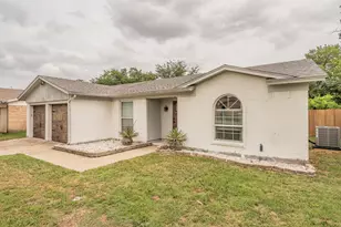 5612 Macgregor Dr, Haltom City, TX 76148 - Photo 3