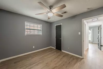 5612 Macgregor Drive, Haltom City, TX 76148 - Photo 25