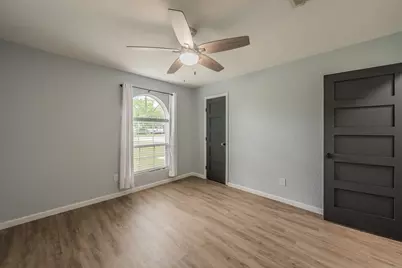 5612 Macgregor Drive, Haltom City, TX 76148 - Photo 19