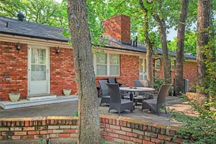 1716 Jacqueline Ct, Fort Worth, TX 76112 - Photo 3