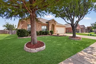 200 Independence Tr, Forney, TX 75126 - Photo 1