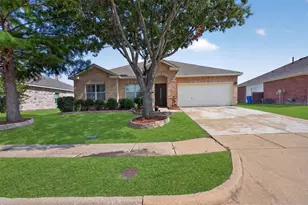 200 Independence Tr, Forney, TX 75126 - Photo 1