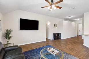 4137 Snowberry Ln, Fort Worth, TX 76036 - Photo 9