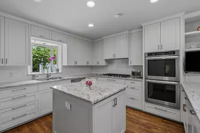 2209 Canterbury Drive, Westover Hills, TX 76107 - Photo 15