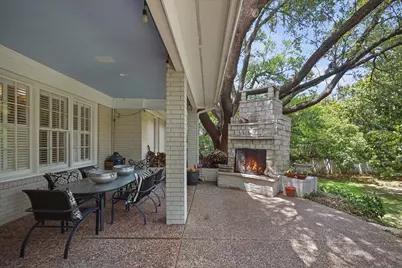 2209 Canterbury Drive, Westover Hills, TX 76107 - Photo 33