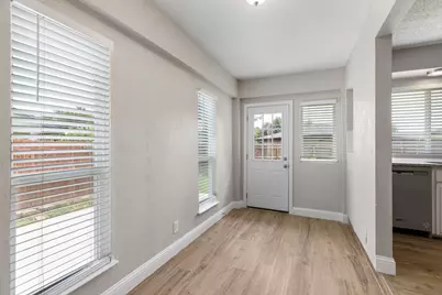 2032 Cedarwood Drive, Carrollton, TX 75007 - Photo 9