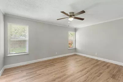 2032 Cedarwood Drive, Carrollton, TX 75007 - Photo 13