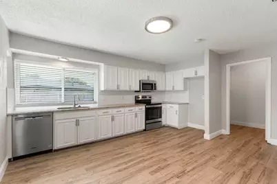 2032 Cedarwood Drive, Carrollton, TX 75007 - Photo 7