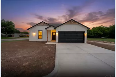 806 S Avenue Q, Clifton, TX 76634 - Photo 37