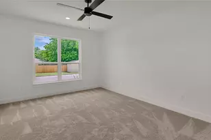 806 S Avenue Q, Clifton, TX 76634 - Photo 23
