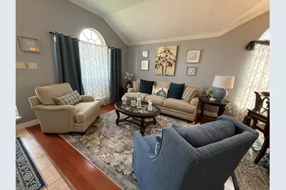 1202 Golden View Court, Arlington, TX 76001 - Photo 5