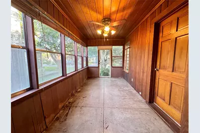 2307 Lawndale Drive, Dallas, TX 75211 - Photo 17
