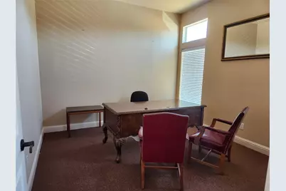1905 W Ennis Avenue #301, Ennis, TX 75119 - Photo 9