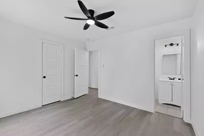 11303 Iris Drive, Balch Springs, TX 75180 - Photo 29