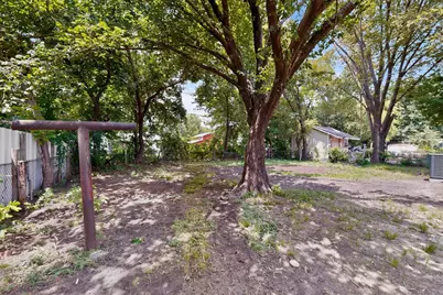 11303 Iris Drive, Balch Springs, TX 75180 - Photo 39