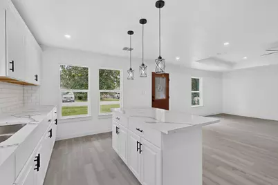 11303 Iris Drive, Balch Springs, TX 75180 - Photo 15