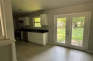 2817 Sequoia Ln, Arlington, TX 76010 - Photo 5