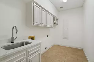 4313 Pembrooke Pkwy N, Colleyville, TX 76034 - Photo 11